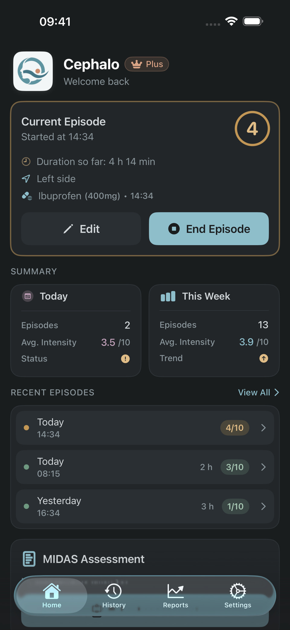 Cephalo home screen in dark mode: a current episode card with intensity, duration, and medication, on dimmed surfaces made for light-sensitive eyes